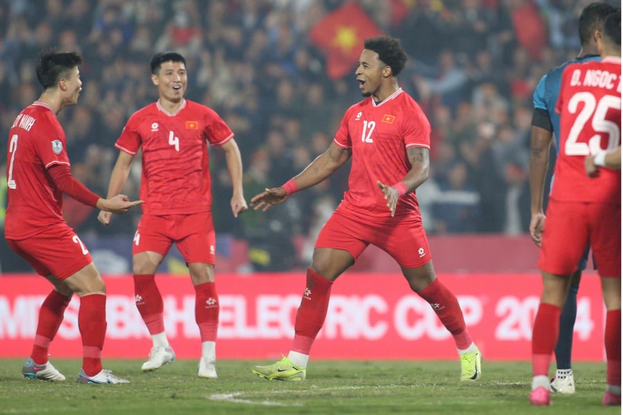 Xuân Son lập cú đúp, Việt Nam thắng Thái Lan ở chung kết lượt đi AFF Cup 2024