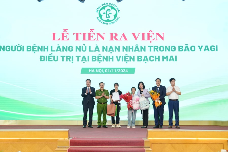 Kỳ tích cứu sống cô bé làng Nủ được vinh danh là sự kiện tiêu biểu của Bệnh viện Bạch Mai