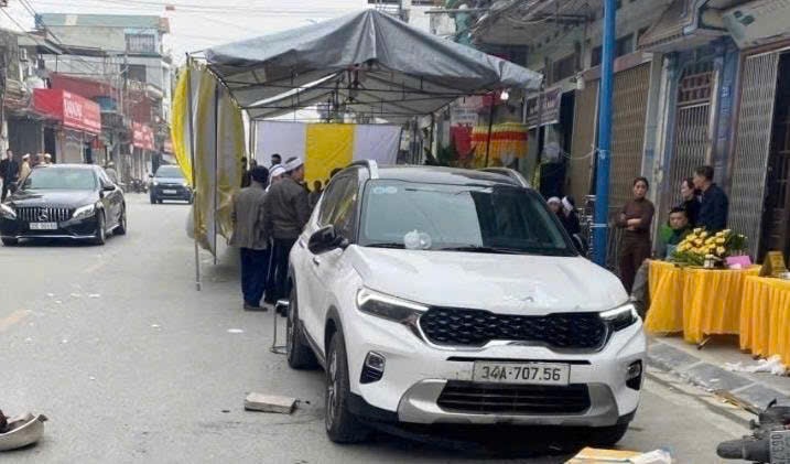 Chủ tịch UBND tỉnh Hải Dương yêu cầu xử lý nghiêm vụ ôtô đâm vào rạp đám tang ở Bình Giang