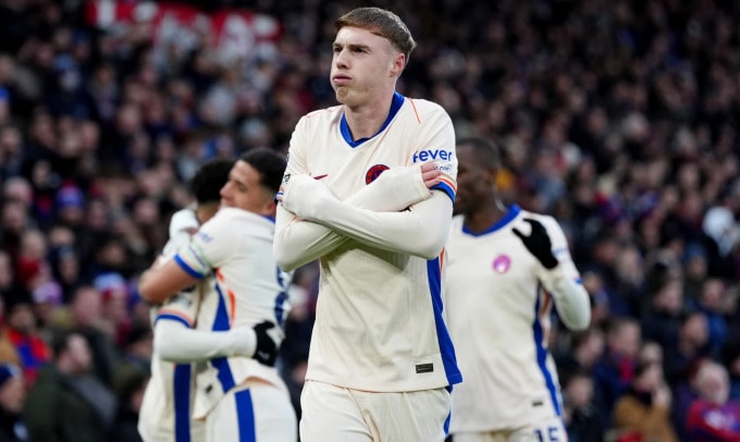 Arsenal hòa Brighton, Chelsea kéo dài chuỗi trận thất vọng tại Ngoại hạng Anh