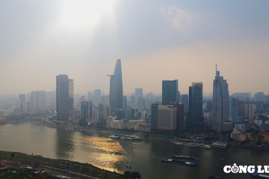 Dòng vốn ngoại tiếp tục là kỳ vọng của thị trường BĐS Việt Nam trong năm 2025