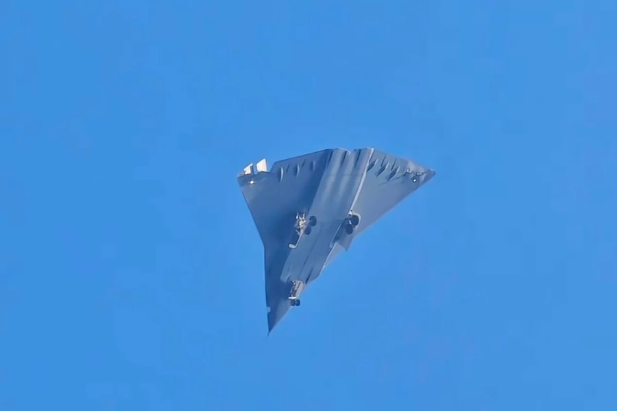 Tiêm kích thế hệ thứ 6 của Trung Quốc là gì, có so được B-21 Raider của Mỹ và MiG-31 của Nga?