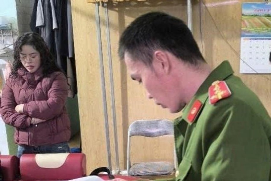 Đắk Lắk: Bắt giữ một phụ nữ có hành vi cho vay lãi cao