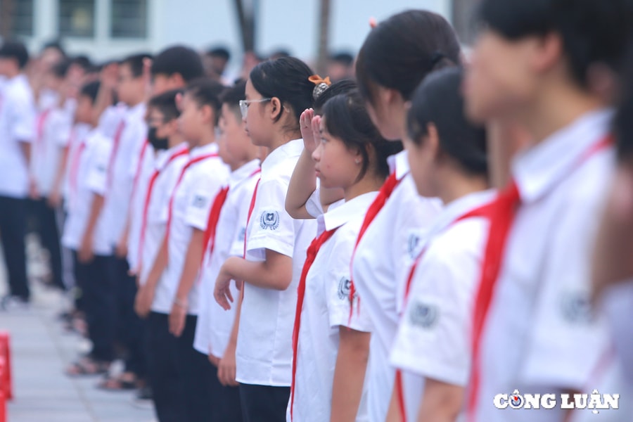 Tuyển sinh lớp 6 và lớp 10 không được gây áp lực tốn kém cho phụ huynh học sinh