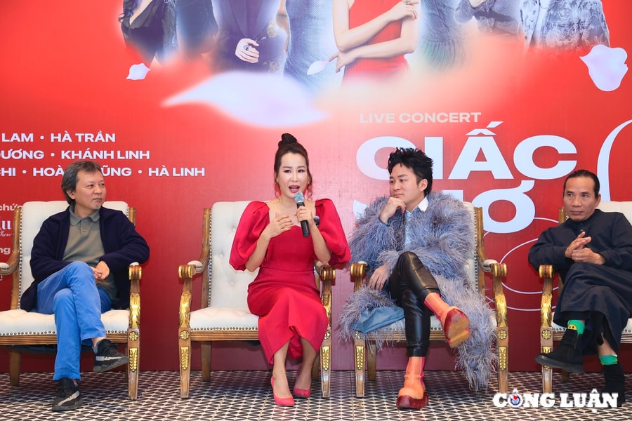 Nhạc sĩ Giáng Son họp báo ra mắt Live concert 'Giấc mơ Sol'