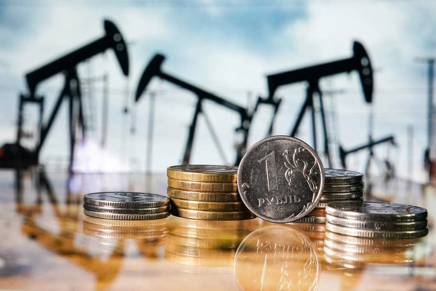 Tổng thống Mỹ Joe Biden 'trút' gói cấm vận dầu khí Nga: Nỗ lực cuối cùng