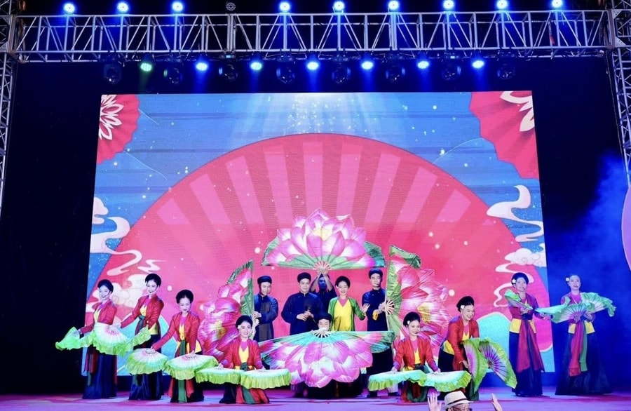 TP Hà Nội tổ chức 11 đêm diễn nghệ thuật dịp năm mới Ất Tỵ 2025