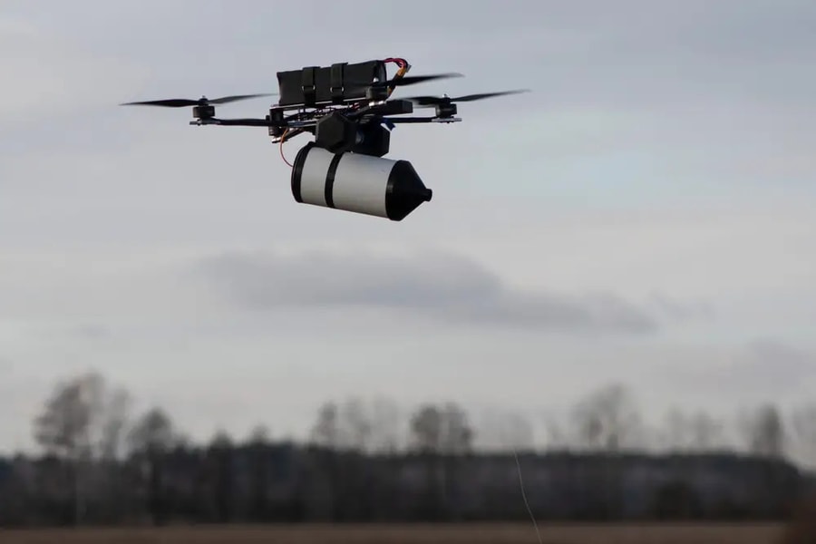 UAV cáp quang mới của Nga khiến Ukraine bối rối