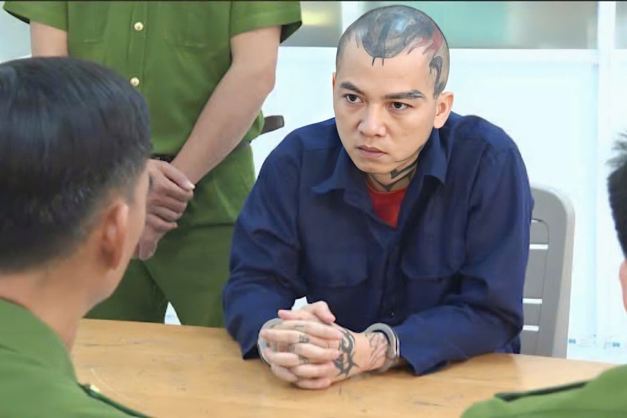 TP HCM: Bắt 12 đối tượng trong đường dây mua bán vũ khí quân dụng