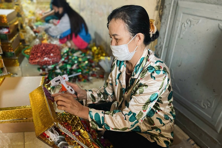 Thanh Hoá: Vàng mã Mật Sơn tất bật vào vụ Tết