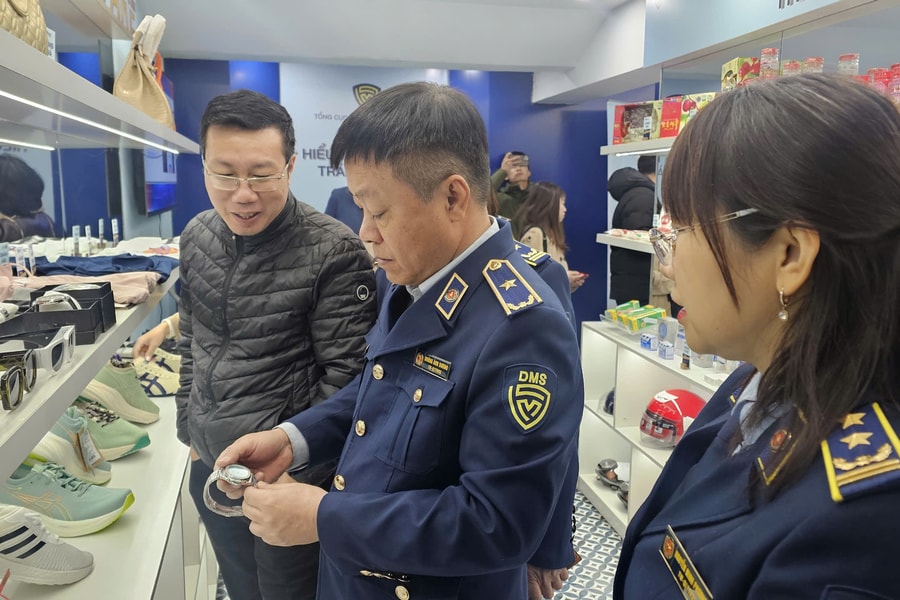 Tổng cục Quản lý thị trường mở phòng trưng bày phân biệt hàng thật, hàng giả