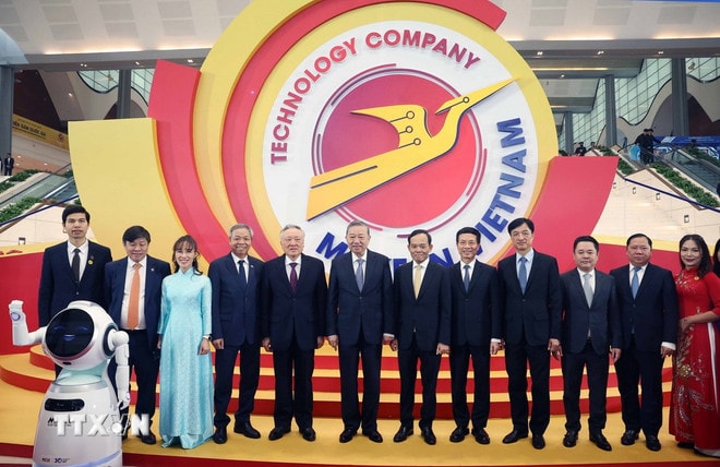 Toàn văn bài Phát biểu của Tổng Bí thư Tô Lâm tại Diễn đàn quốc gia phát triển doanh nghiệp công nghệ số Việt Nam lần thứ VI