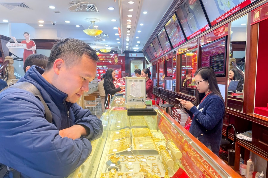 Các thương hiệu vàng lớn ở Hà Nội tung hàng loạt sản phẩm chờ ngày Thần Tài