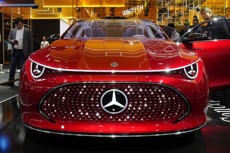 Tương lai ảm đạm của Mercedes và Porsche
