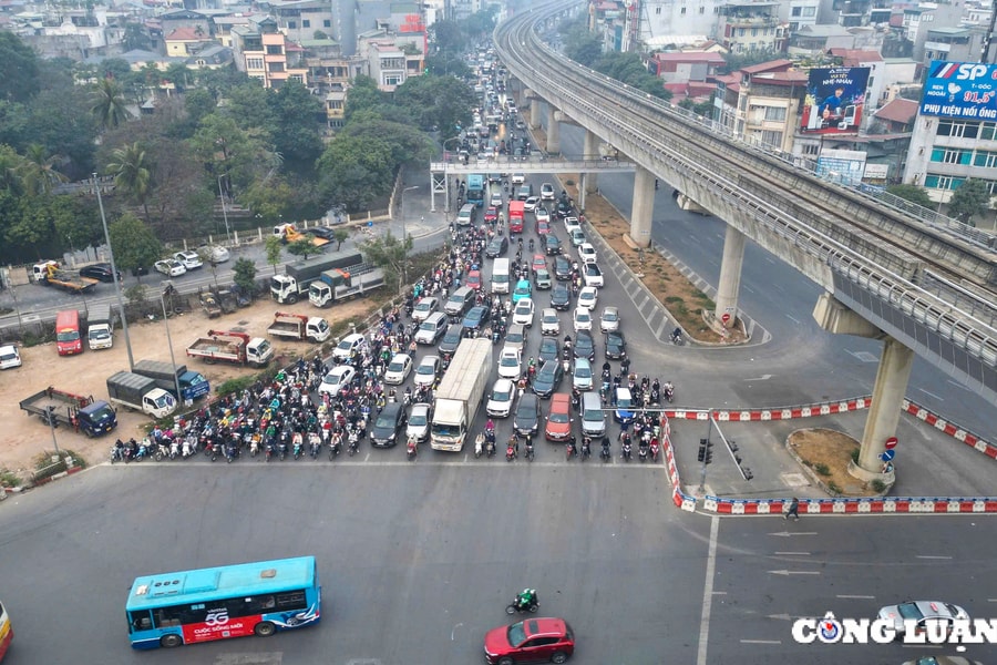 Người dân thay đổi nhận thức và hình thành văn hóa khi tham gia giao thông trên địa bàn Thủ đô