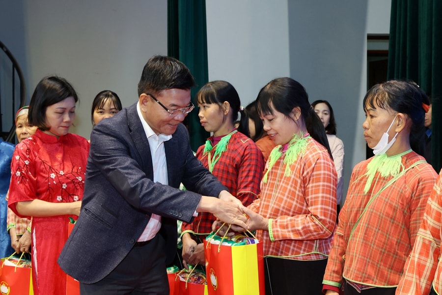 Bối cảnh 'trong ấm, ngoài yên' là điều kiện tiên quyết để tỉnh Lạng Sơn đón Tết đầm ấm, an lành hơn