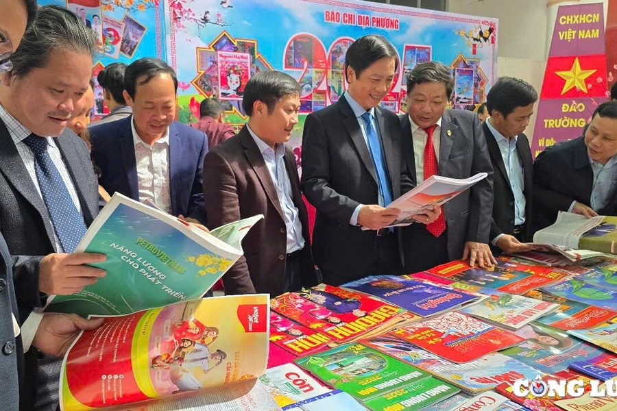 Quảng Trị: Khai mạc Hội báo Xuân Ất Tỵ với chủ đề 'Mừng Đảng, mừng Xuân mừng quê hương đổi mới'