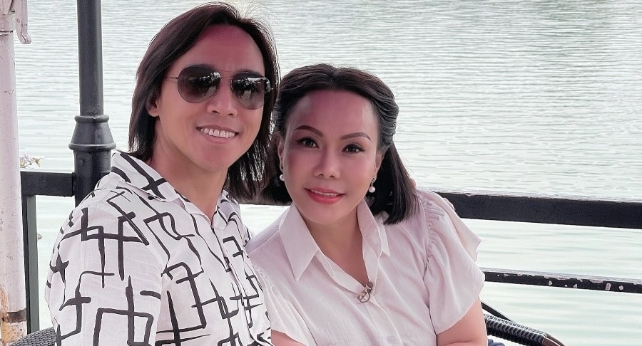 Thành công ngoài mong đợi, Việt Hương 'chơi lớn' thưởng ô tô cho nhân viên