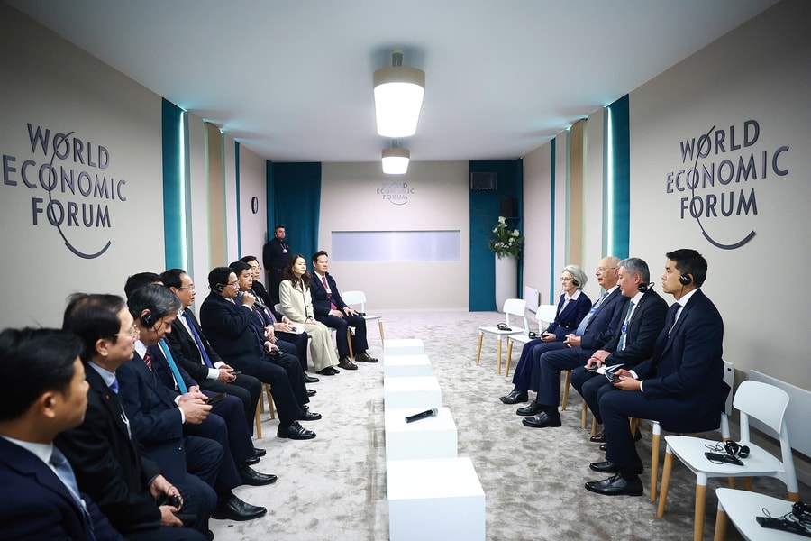 'Hợp tác trong kỷ nguyên thông minh' của WEF dẫn dắt và định hướng cho xu thế hợp tác quốc tế mới