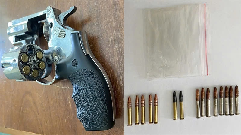 Kon Tum: Triệt phá băng nhóm mua bán ma túy, Công an thu giữ nhiều súng, đạn