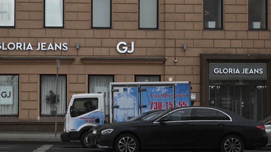 Nhà sản xuất quần áo lớn nhất Nga đóng cửa nhiều nhà máy