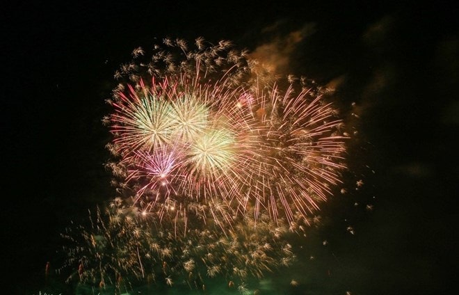 Danh sách 11 điểm bắn pháo hoa chào xuân Ất Tỵ 2025 tại Hưng Yên