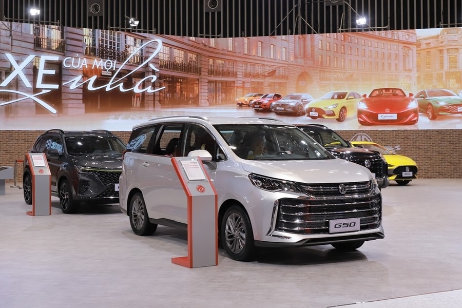 MG G50 bắt đầu nhận cọc, sẵn sàng 'đấu' Hyundai Custin và Toyota Innova