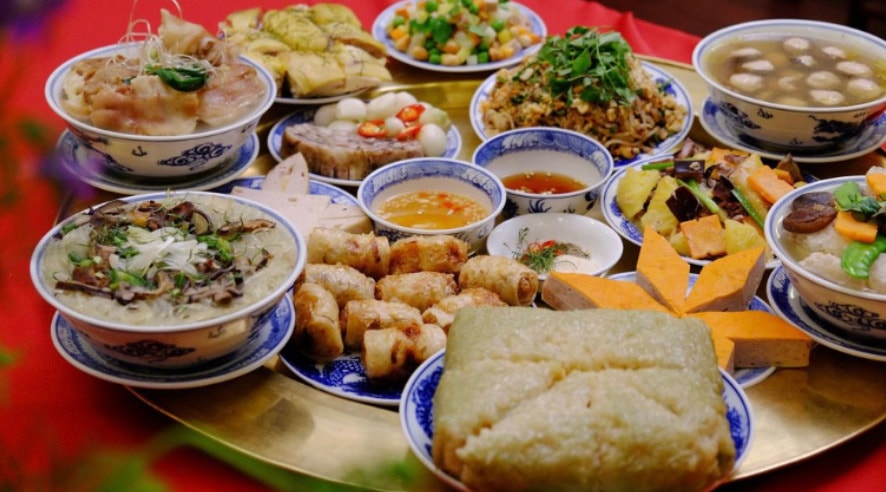 Gợi ý văn khấn hoá vàng Tết Ất Tỵ 2025 theo phong tục cổ truyền?