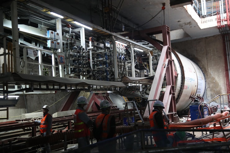 Robot mang tên 'Táo bạo' đào hầm 10m/ngày tuyến Nhổn - ga Hà Nội