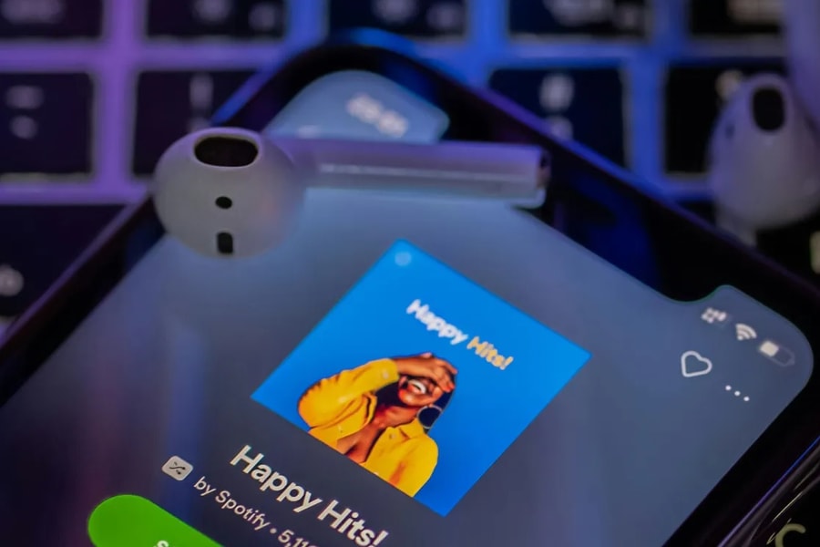 Spotify công bố lợi nhuận lần đầu tiên sau 16 năm