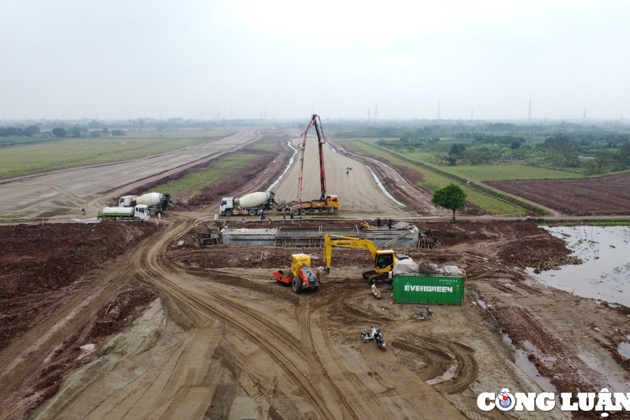 Vành đai 4 - Vùng Thủ đô hơn 1 năm khởi công, gần 20% vốn đã giải ngân