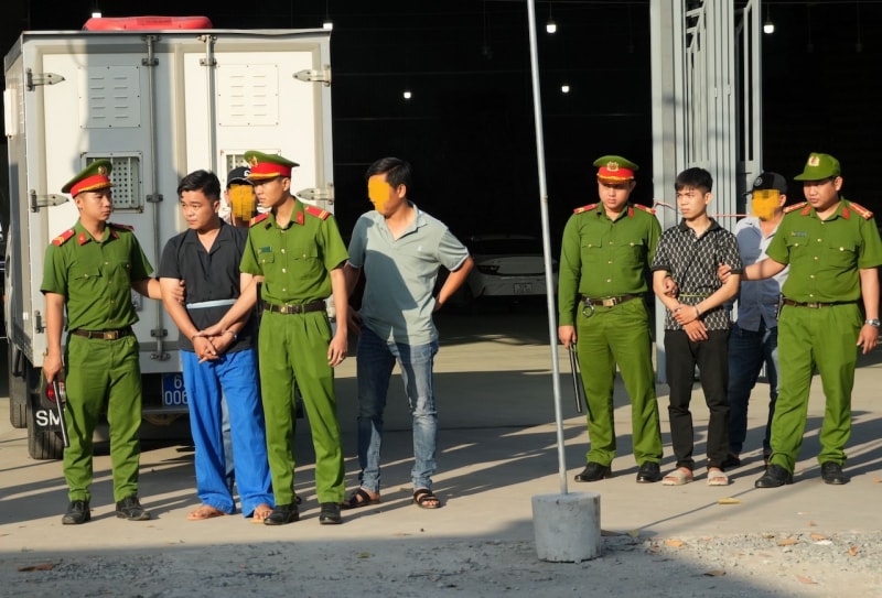 Bắt hai đối tượng giết người vì mượn tiền không cho