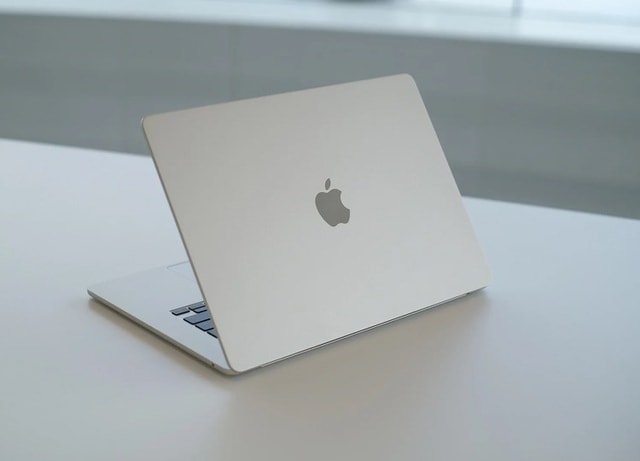 Apple lần đầu tiết lộ 'tính năng' ẩn của MacBook