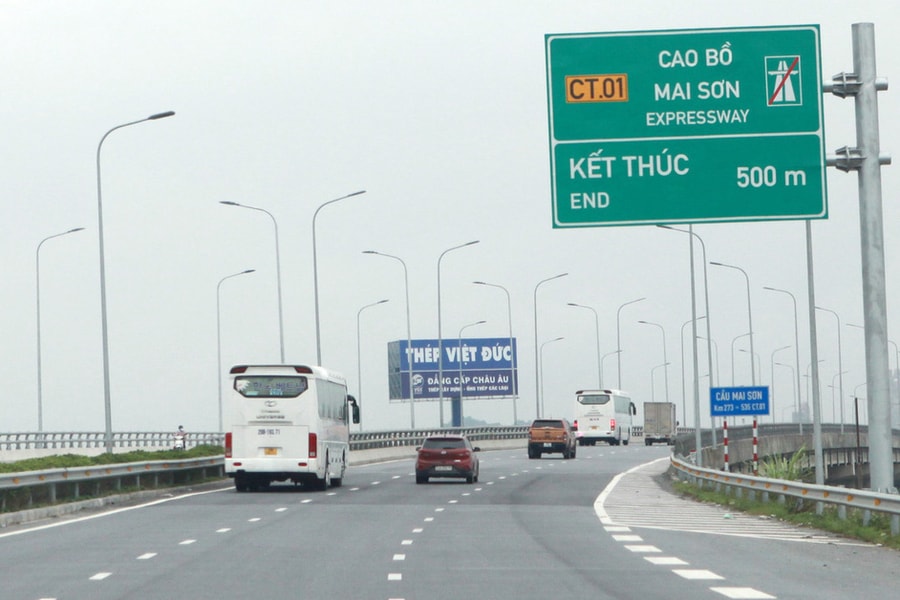 Bảo đảm cạnh tranh, không để xảy ra tình trạng 'quân xanh, quân đỏ' khi đấu thầu