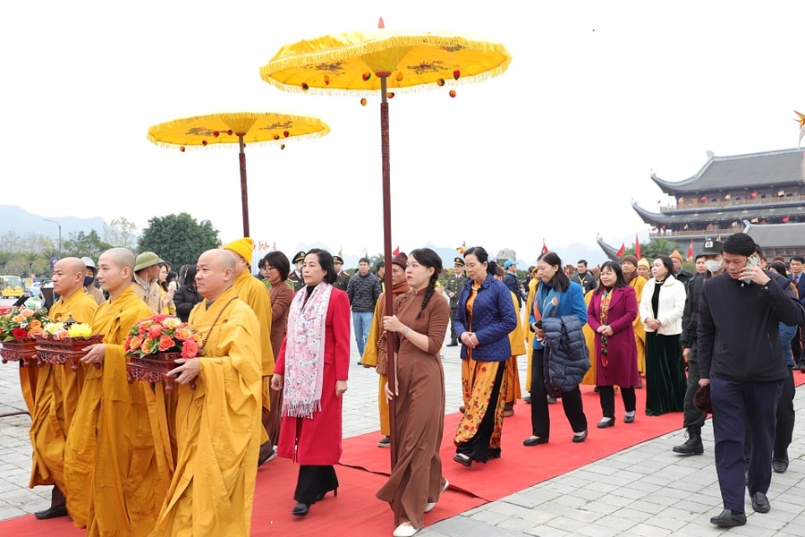 Hà Nam: Chính thức khai hội Xuân Tam Chúc 2025 - Linh thiêng hội tụ