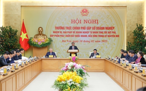 Thường trực Chính phủ gặp mặt 26 tập đoàn, doanh nghiệp lớn của nhà nước và tư nhân