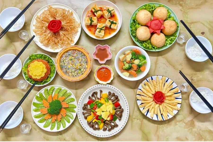 Bài văn khấn Rằm tháng Giêng 2025 chuẩn truyền thống nhất