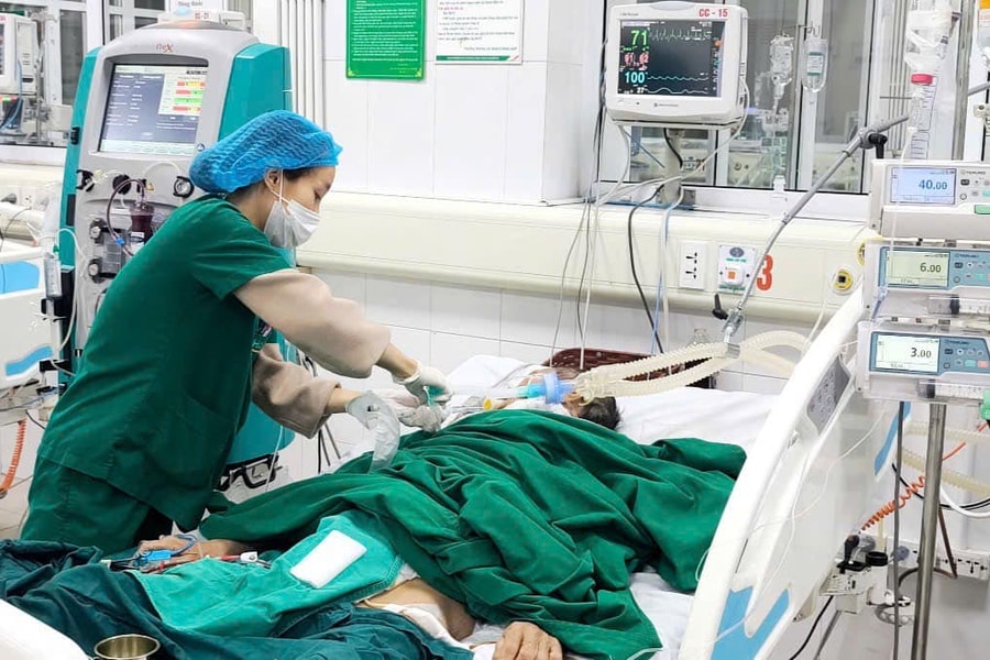 10 ngày Tết uống rượu liên tục, một người nguy kịch