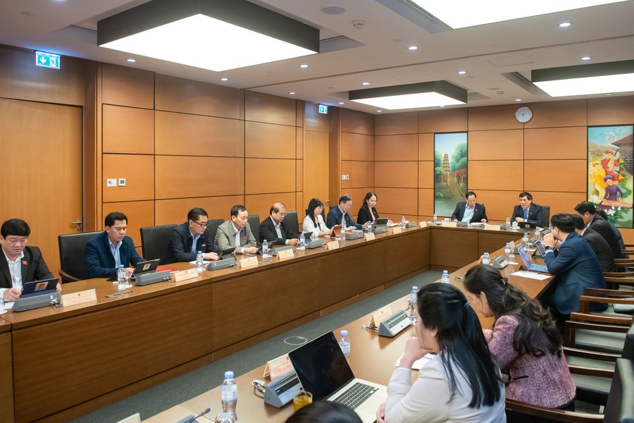 Đại biểu Quốc hội đề xuất cần tăng cường phân cấp, phân quyền cho địa phương