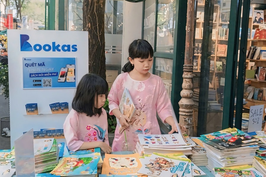 Đường sách TP HCM bán gần 700.000 tựa sách, thu về hơn 57 tỷ đồng