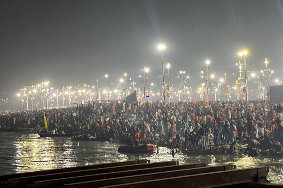 Ít nhất 15 người thiệt mạng trong vụ giẫm đạp ở nhà ga Ấn Độ