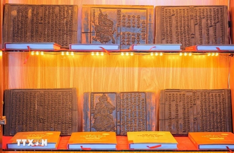 Phát hành bản dịch bộ sách 'Cổ kim truyền lục'