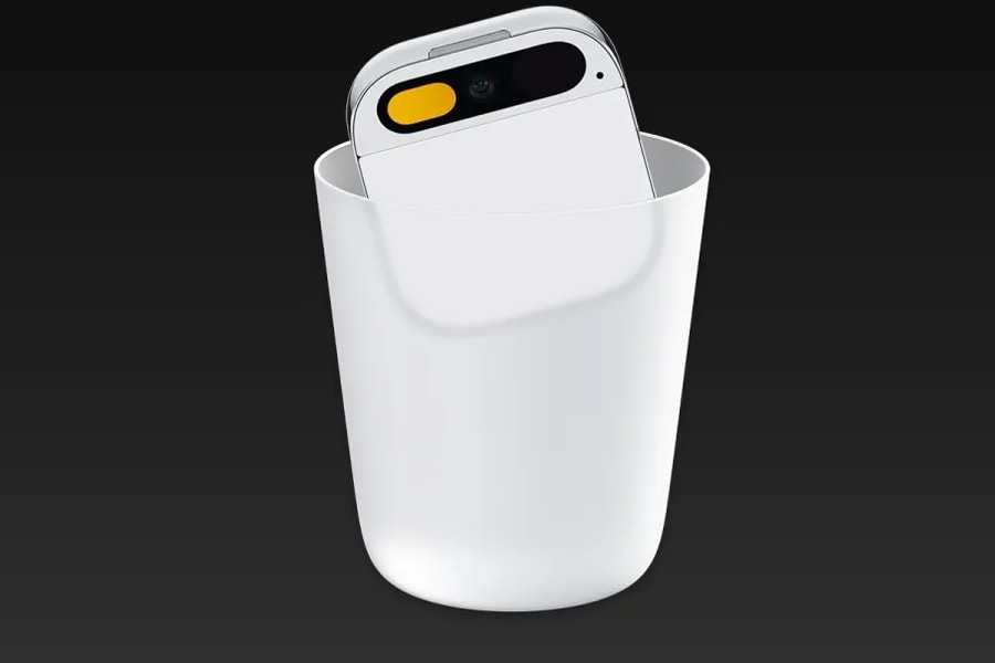 Humane và cú đặt cược sai lầm: Khi AI Pin không thể đánh bại iPhone