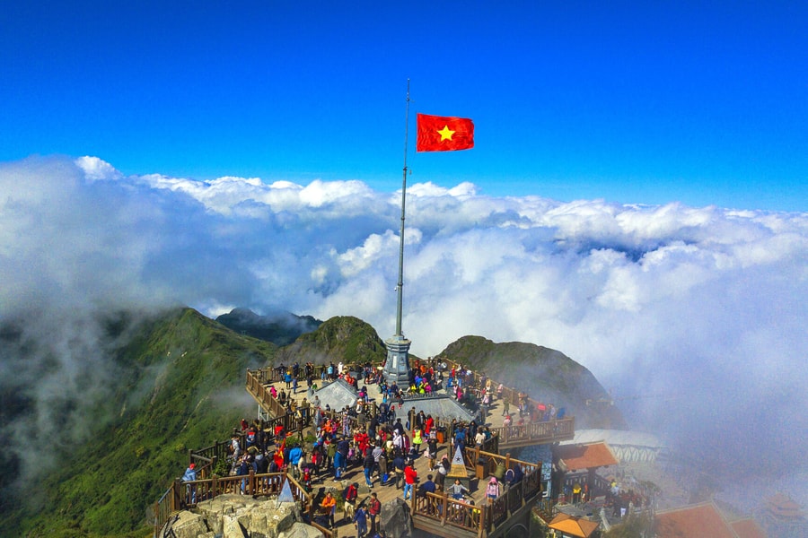 Nửa đầu tháng 2/2025, khách quốc tế tìm kiếm về du lịch Việt Nam tăng 45%