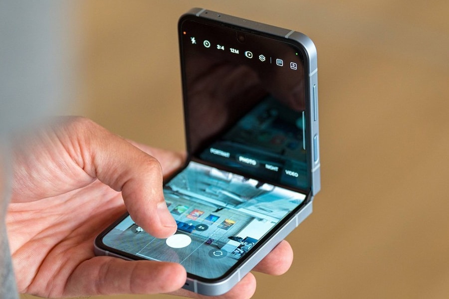 Samsung xác nhận đang phát triển Galaxy Z Flip FE, phiên bản giá rẻ của dòng Z Flip