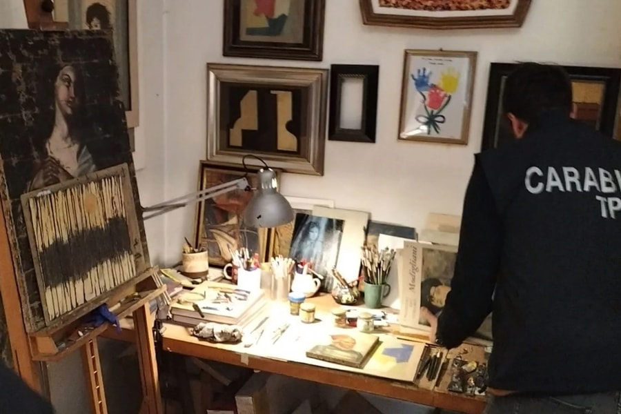 Phát hiện nơi làm giả tranh Picasso và Rembrandt tại Ý