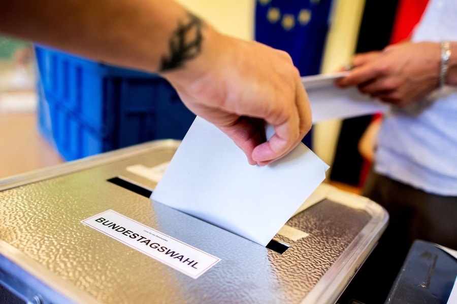 Bầu cử Đức 2025 diễn ra vào hôm nay: Đảng cực hữu AfD có thể gây bất ngờ?