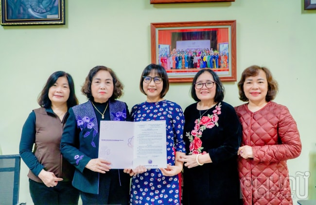 Bà Chu Thị Thu Hằng được bổ nhiệm làm Tổng Biên tập Tạp chí Phụ nữ Mới