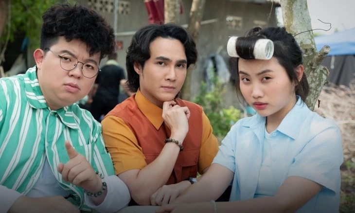 Sau 3 ngày ra rạp, 'Nhà gia tiên' chạm mốc 100 tỉ đồng