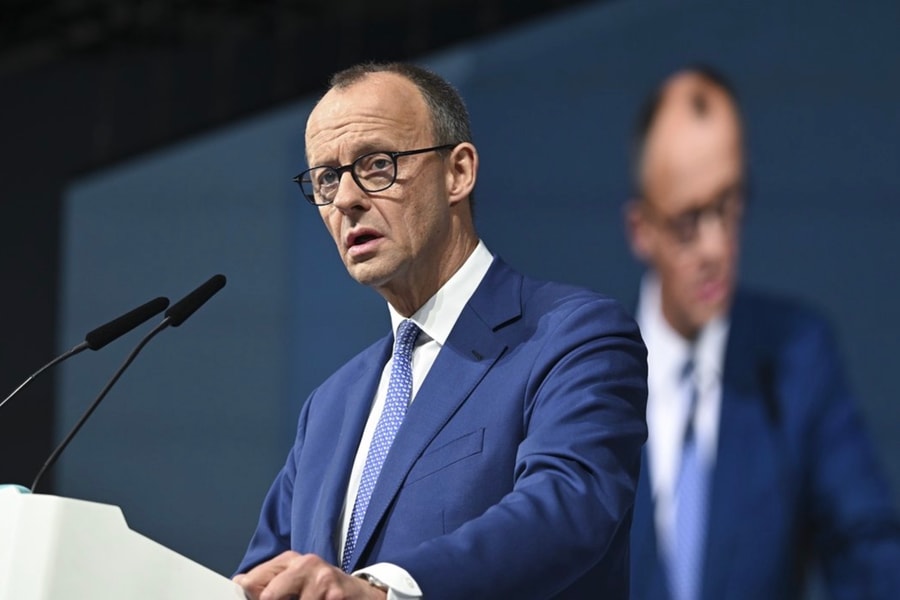 Bầu cử Đức 2025: Sự trở lại ngoạn mục của 'ôm trùm' quản lý tài sản Friedrich Merz